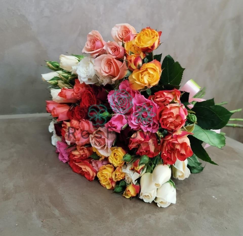Букет цветов из: Розы в Енисейске