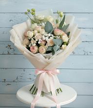 Букет цветов из:  Розы и Лизиантусы #REPLACE_PRED# Енисейске