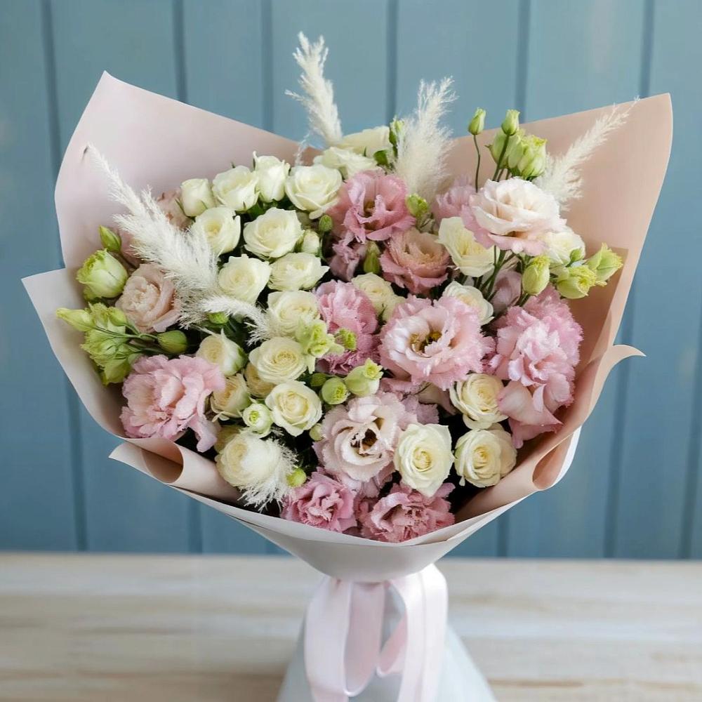 Букет цветов из: Альстромерии и Розы в Енисейске