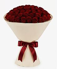 Букет 101 Бордовая роза Блэк Бакарра в Енисейске