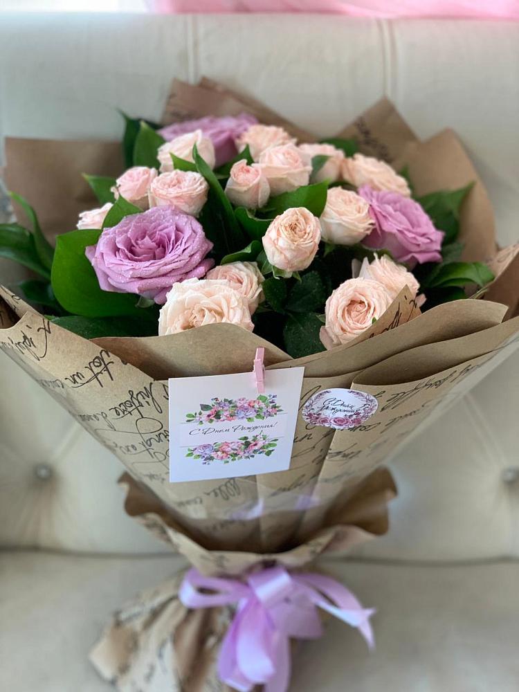 Букет цветов из: Розы в Енисейске