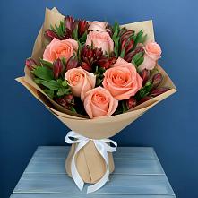 Букет цветов из:  Розы и Альстромерии #REPLACE_PRED# Енисейске