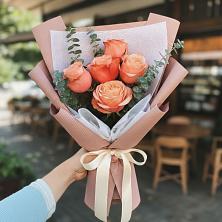 Букет цветов из:  Розы в Енисейске