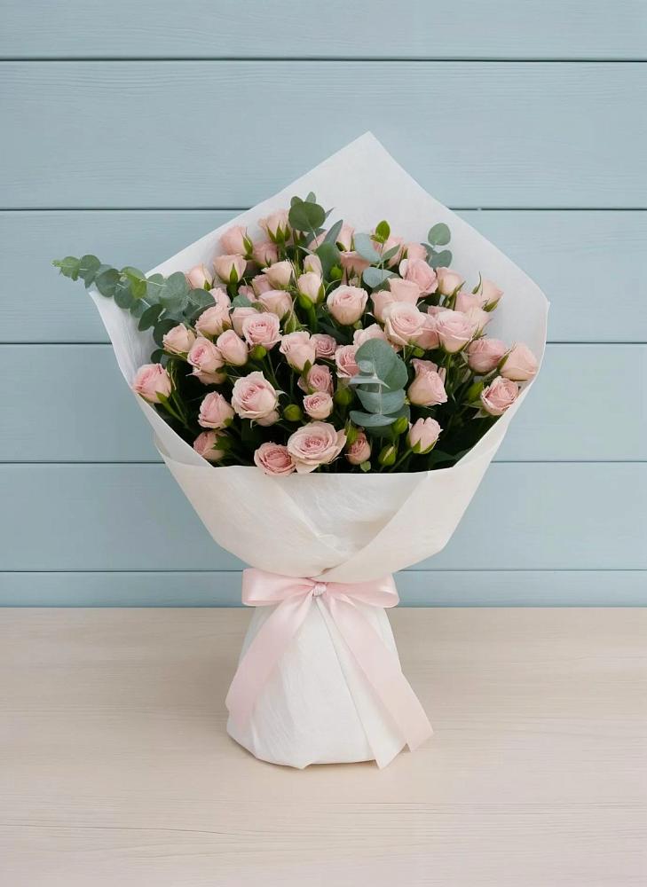 Букет цветов из: Розы в Енисейске