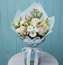 Букет цветов из:  Розы и Лизиантусы #REPLACE_PRED# Енисейске