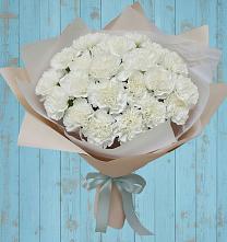 Букет цветов из:  Гвоздики в Енисейске