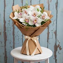 Букет цветов из:  Орхидеи и Розы #REPLACE_PRED# Енисейске